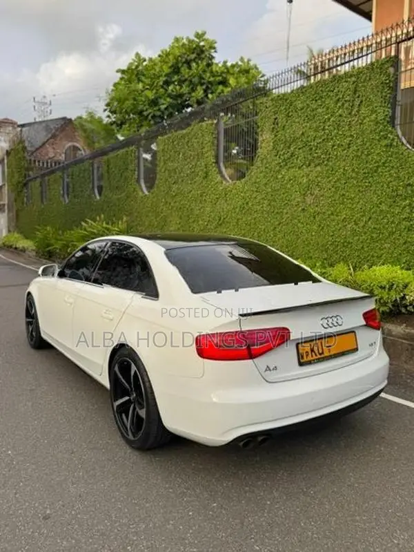 Audi A4 S Line 2012