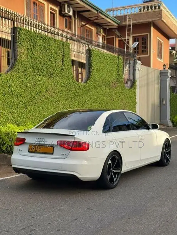 Audi A4 S Line 2012