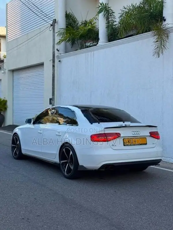 Audi A4 S Line 2012