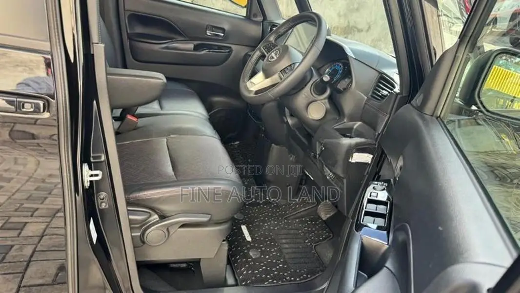 Nissan Roox propilot edition 2023