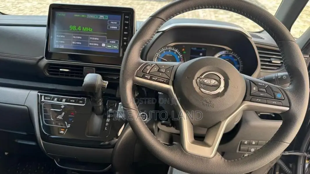 Nissan Roox propilot edition 2023