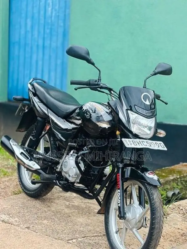 Bajaj Platina 100 2018
