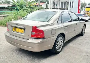 Volvo S80 Facelift 2004