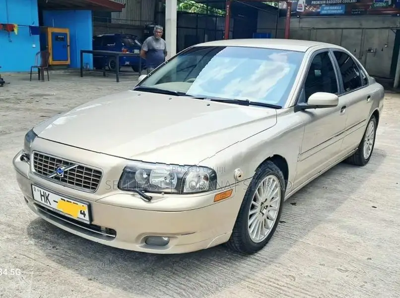 Volvo S80 Facelift 2004