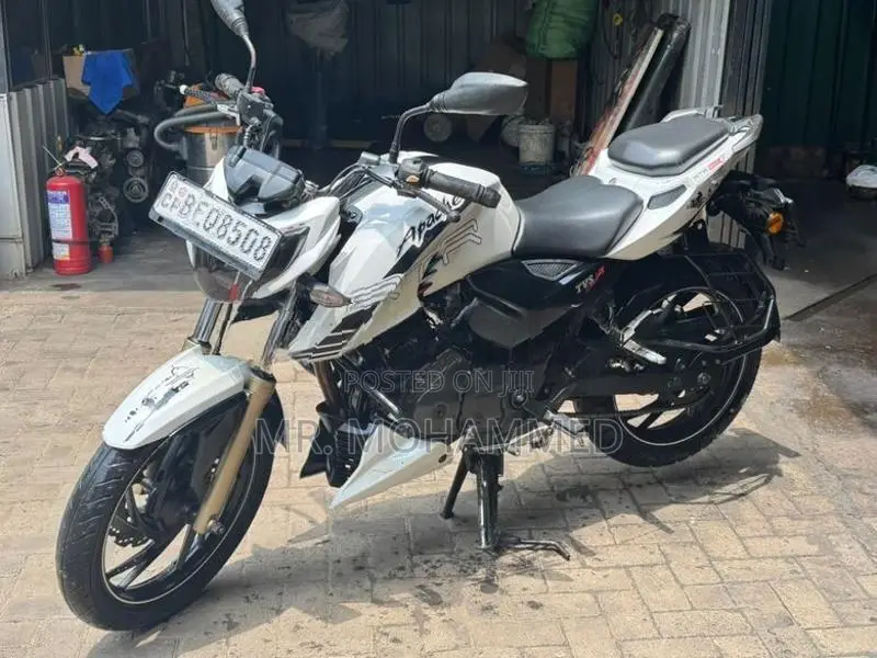 TVS Apache RTR 200 4V 2017
