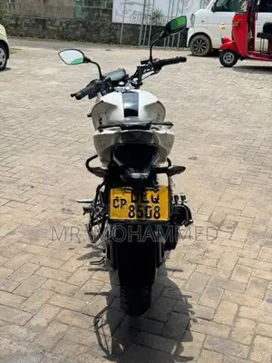TVS Apache RTR 200 4V 2017