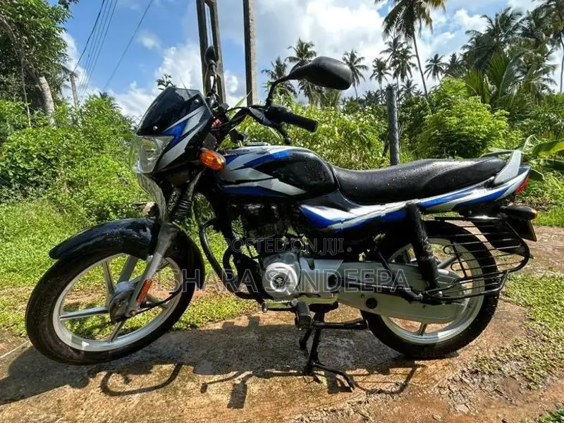 Bajaj CT100 2021