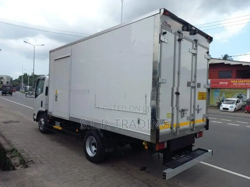 Isuzu Elf 14.5 MANUAL 6NUT 2017