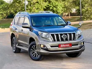 Toyota Land Cruiser Prado 150 6-FWD 2015