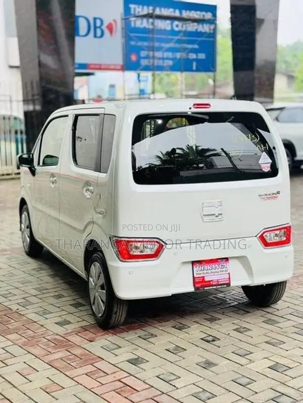 Suzuki Wagon R ZL 2026