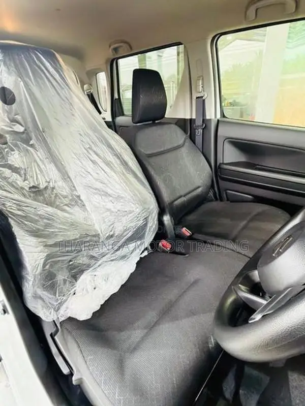 Suzuki Wagon R ZL 2026