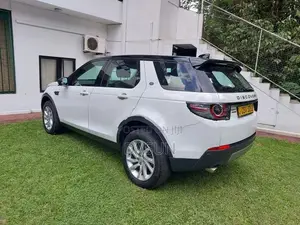 Land Rover Discovery Sport 2017