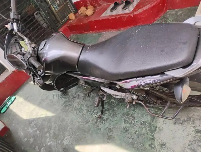Bajaj Discover 125 2015