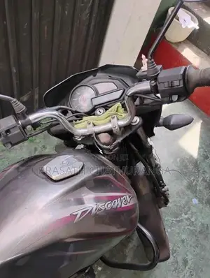 Bajaj Discover 125 2015