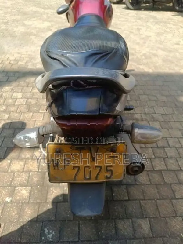 Bajaj Platina 2007