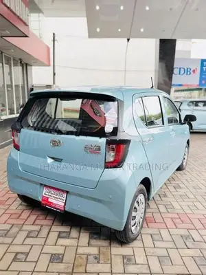 Daihatsu Mira L grade 2025