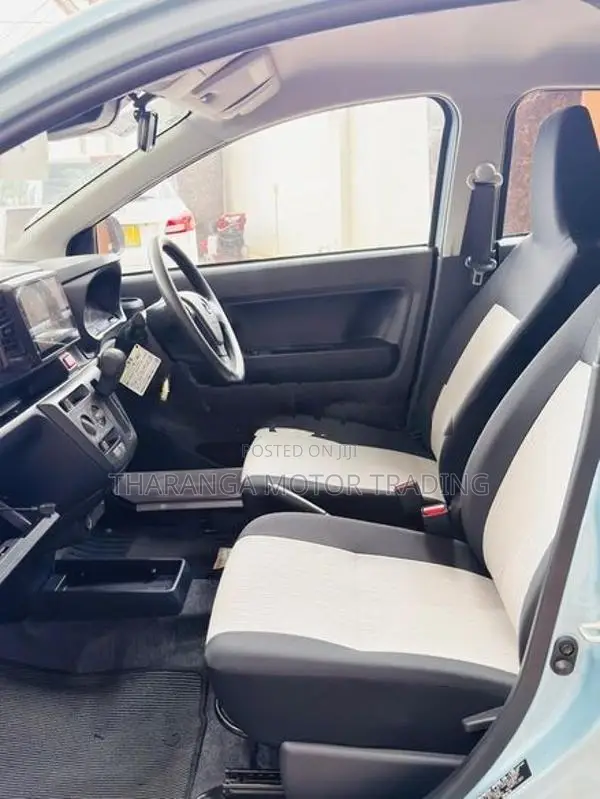 Daihatsu Mira L grade 2025