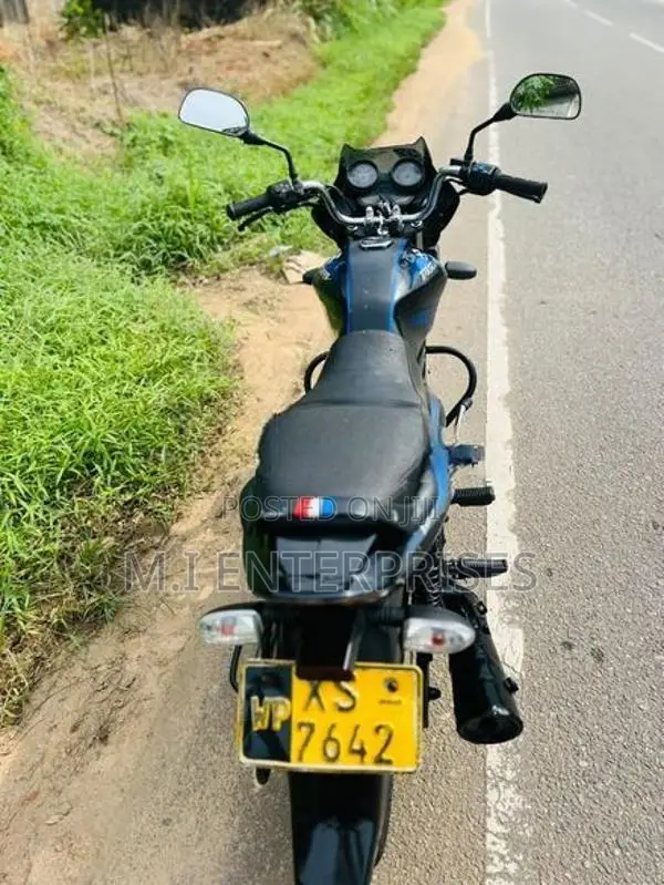 Bajaj Discover 125 XS 2012