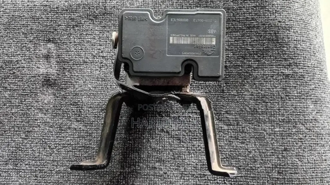 Toyota Passo KGC10 ABS