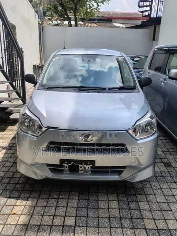 Daihatsu Mira 2023