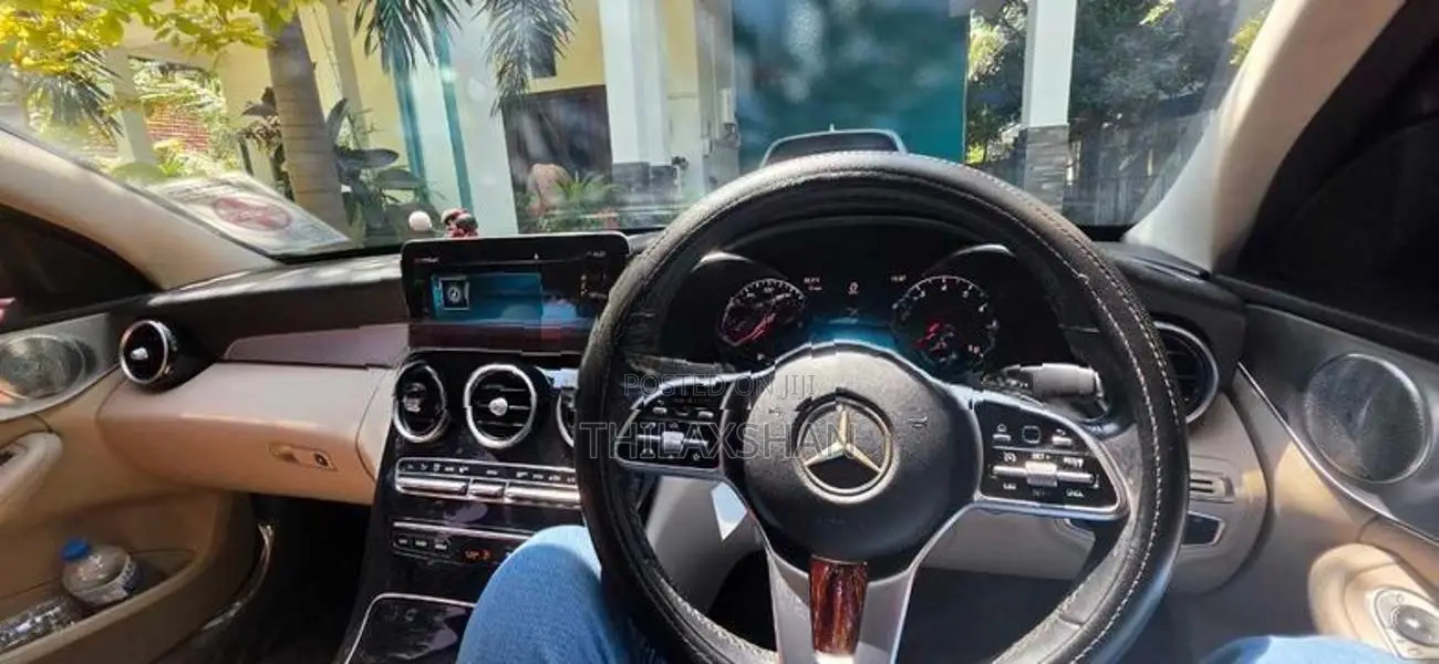 Mercedes Benz C200 AMG 2020