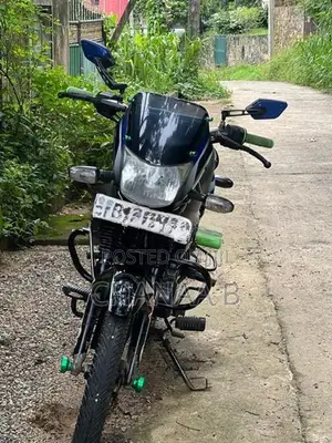 Bajaj Platina 125 2013