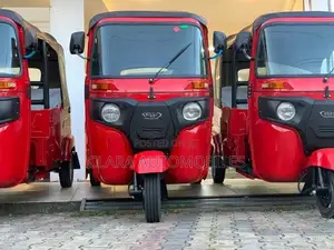 Bajaj RE 2026