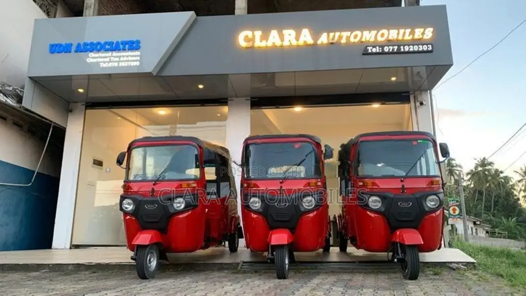 Bajaj RE 2026