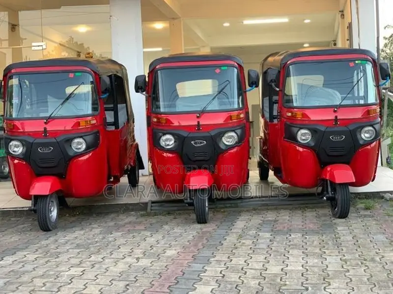 Bajaj RE 2026