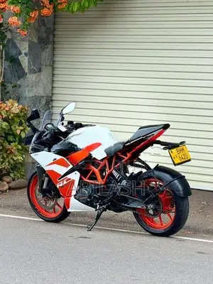 KTM RC 200 2019