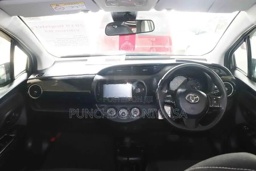 Toyota Vitz 2018
