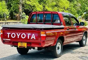 Toyota Hilux 1990