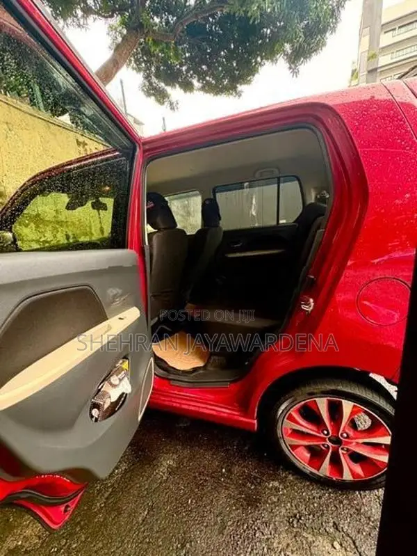 Suzuki Wagon R Stingray 2014