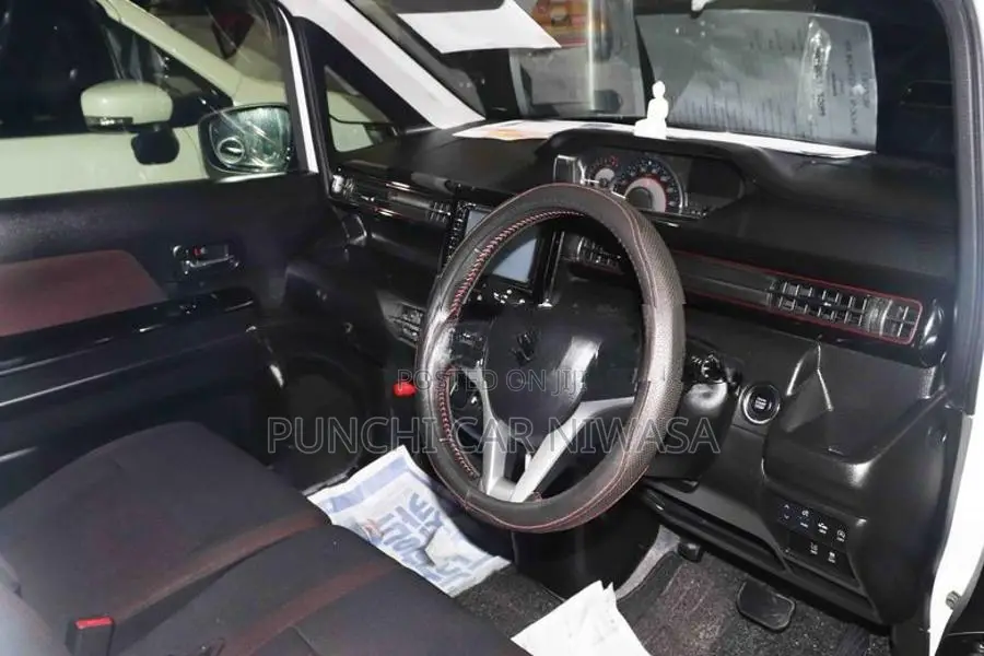Suzuki Wagon R Stingray 2017