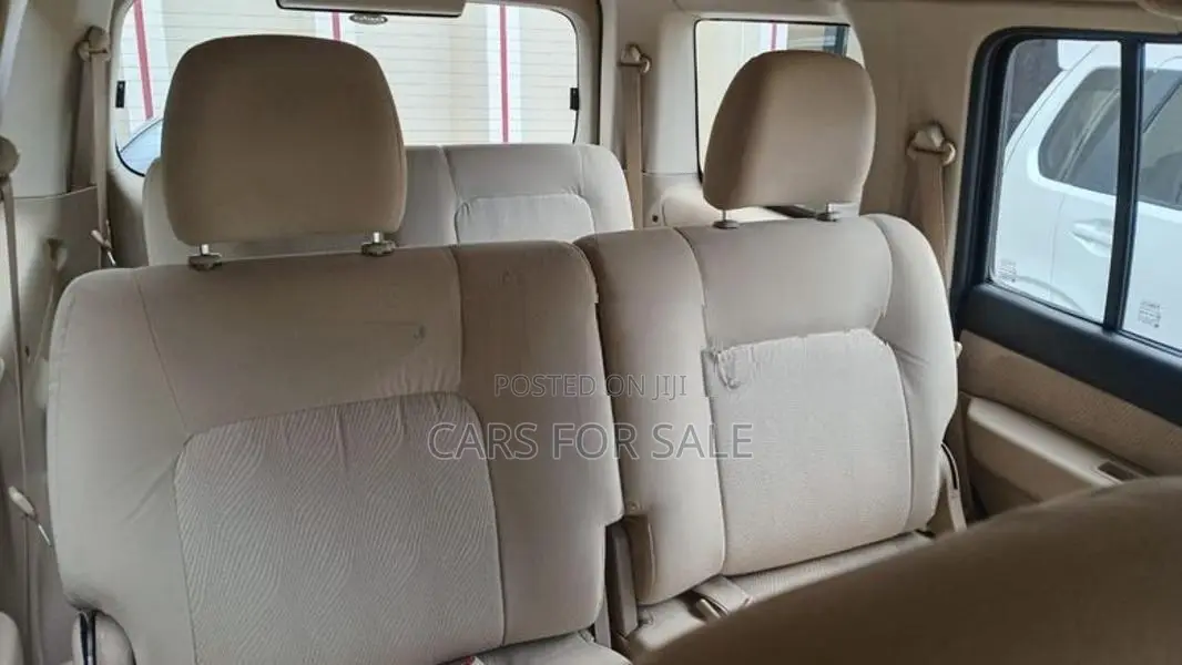 Ford Everest 2011