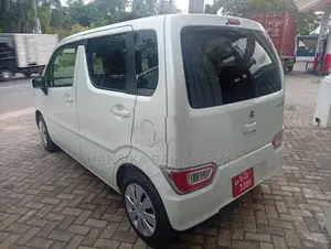Suzuki Wagon R FX 2025