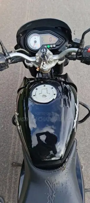 Bajaj Pulsar 200 2007