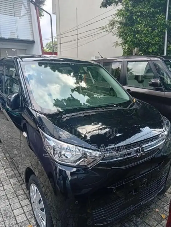 Mitsubishi eK Wagon M 2023