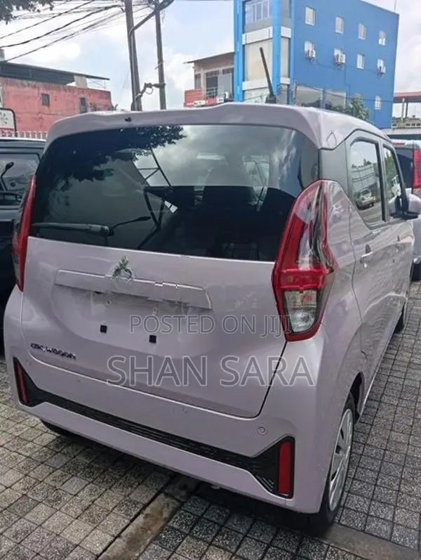 Mitsubishi eK Wagon M 2025