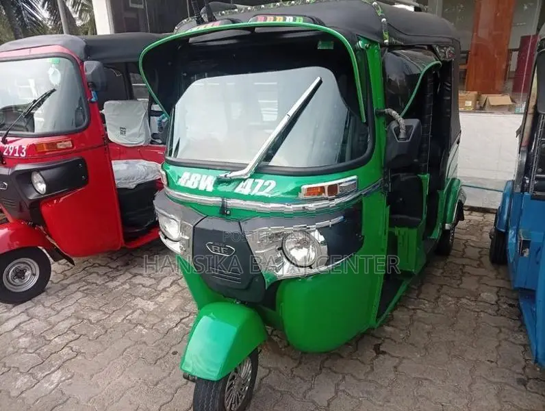 Bajaj RE Three Wheeler 2025