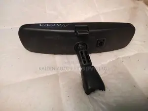 Nissan Navara Center Mirror