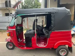 Bajaj RE 2008