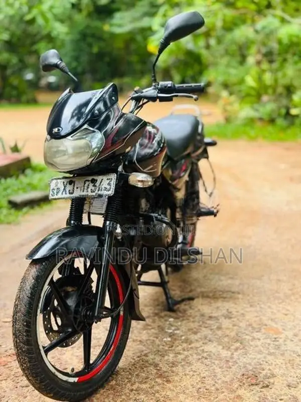 Bajaj Discover 2012