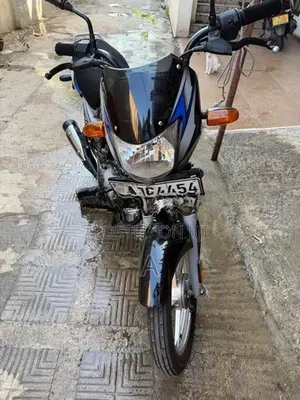 Bajaj CT100 2024