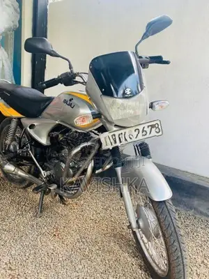 Bajaj Platina 125 2005