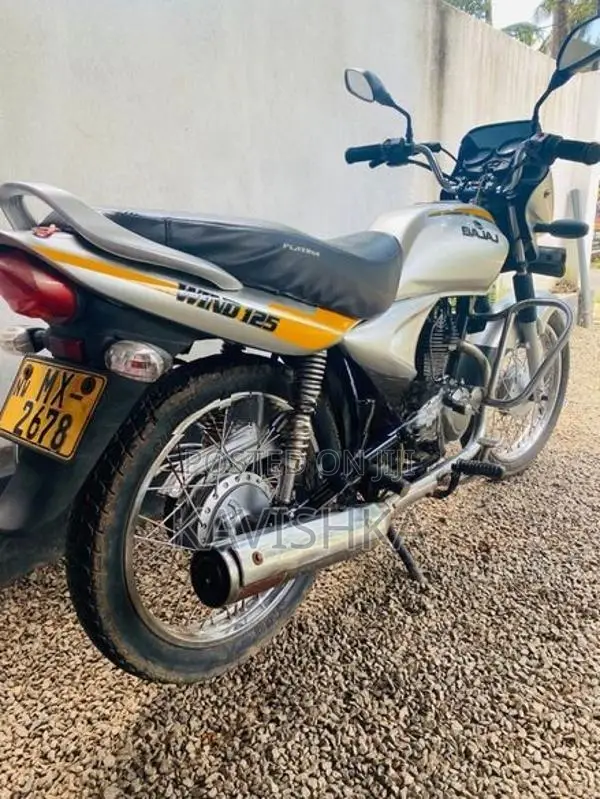 Bajaj Platina 125 2005