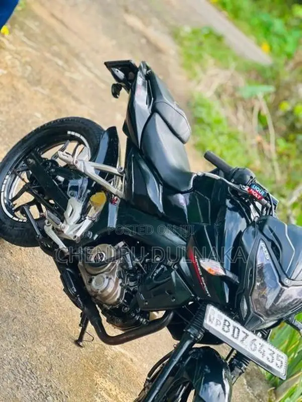 Bajaj Pulsar NS150 2018