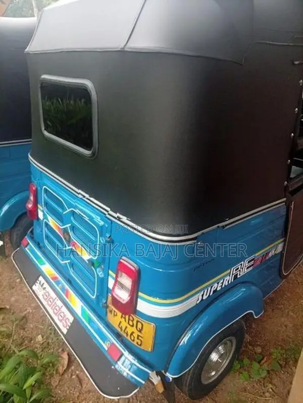 Bajaj RE Three Wheel 2017
