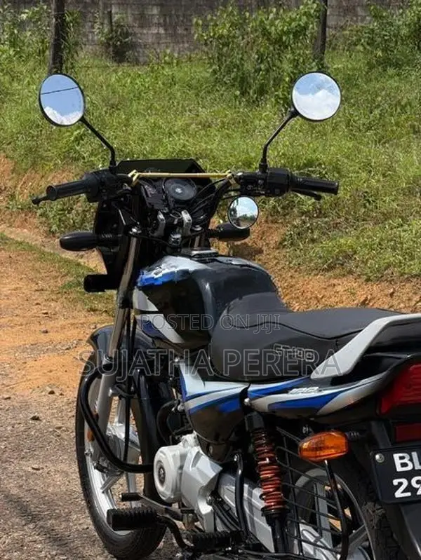 Bajaj CT100 ES 2026