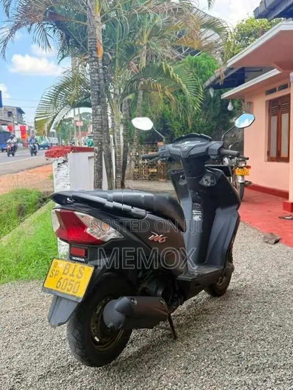 Honda Dio DX 2020